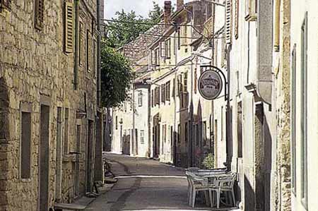 Active tourism Skradin