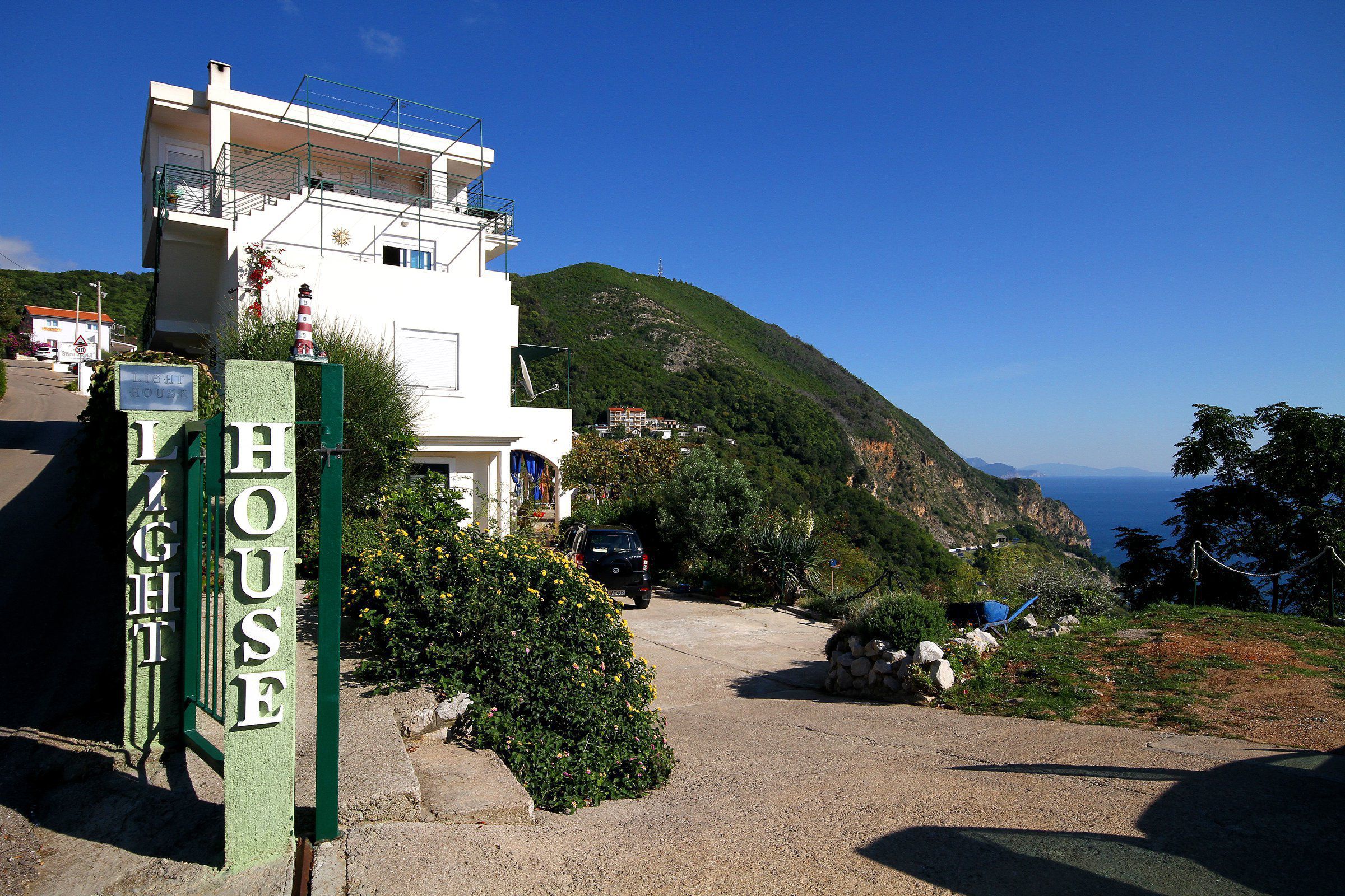 Aпартаменты Light House Aпартаменты Light House
