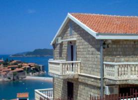 Rooms La-Med Sveti Stefan | Montenegro | Cipa Travel