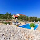 Ferienhaus mit Pool 30 m von Strand Okrug Gornji, Ciovo 