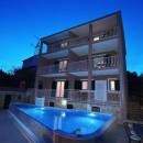 Casa vacanze con piscina Okrug Gornji, Ciovo Casa vacanze con piscina Okrug Gornji, Ciovo