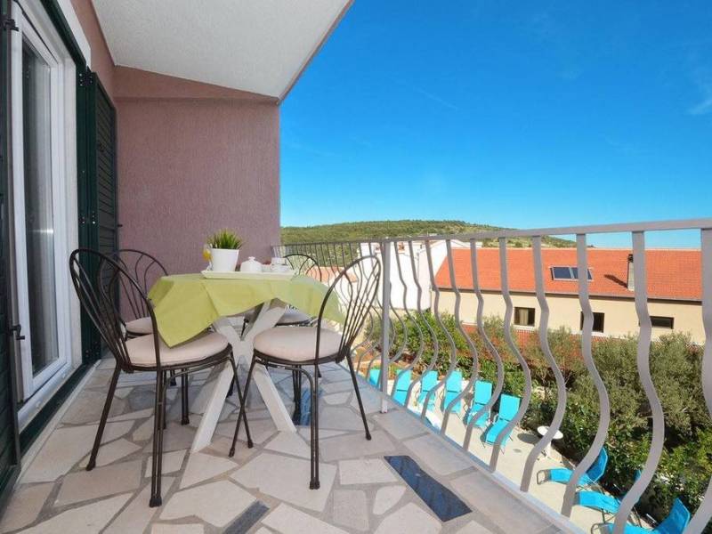 Casa vacanze con piscina Okrug Gornji, Ciovo Casa vacanze con piscina Okrug Gornji, Ciovo