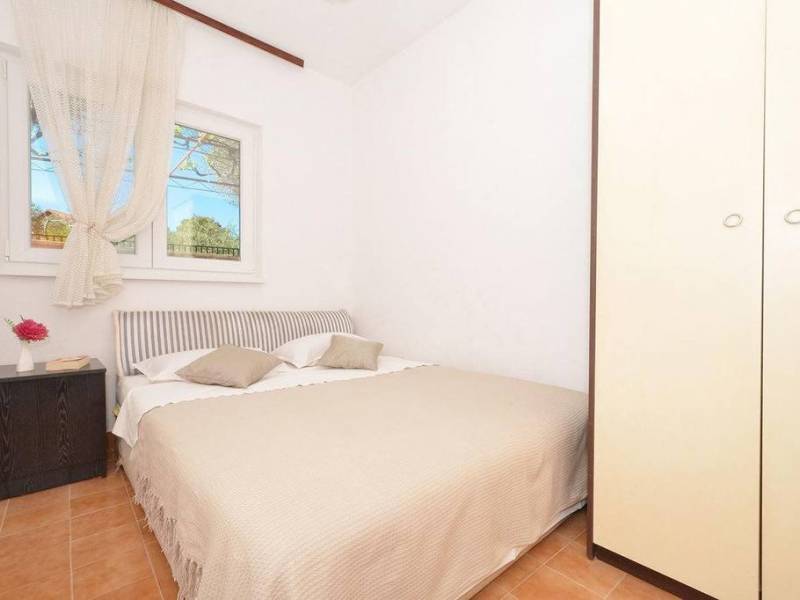Casa vacanze con piscina Okrug Gornji, Ciovo Casa vacanze con piscina Okrug Gornji, Ciovo