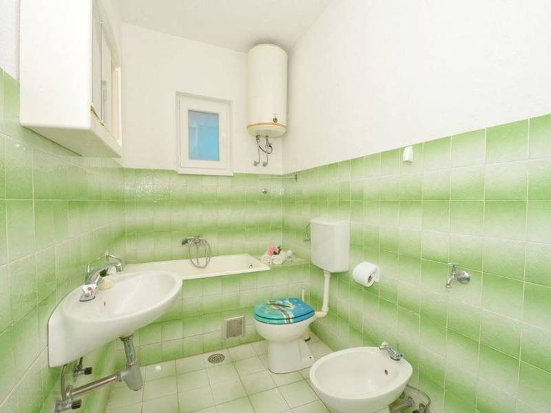 Casa vacanze con piscina Okrug Gornji, Ciovo Casa vacanze con piscina Okrug Gornji, Ciovo