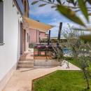 Holiday house with pool in Medulin, Istria 