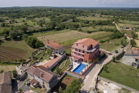 Apartma z bazenom v centralnoj Istri, Čabrunići Apartma z bazenom v centralnoj Istri, Čabrunići