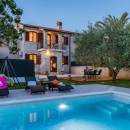 Luxusní vila s bazénem Galizana, Pula, Istrie 