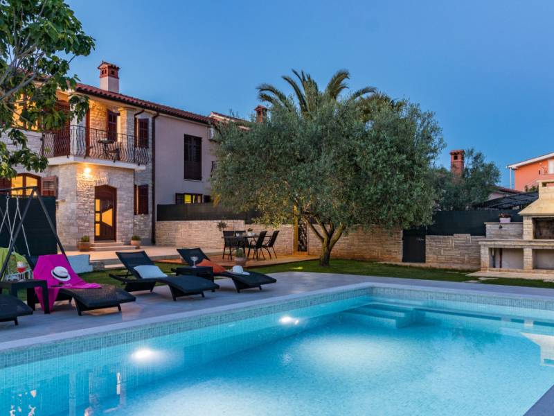 Casa vacanze con piscina in Galizana, Pula, Istria 
