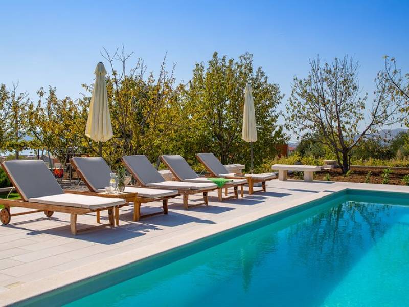 Vakantiehuis met zwembad Kastel Luksic, Split, Dalmatië, Kroatië 