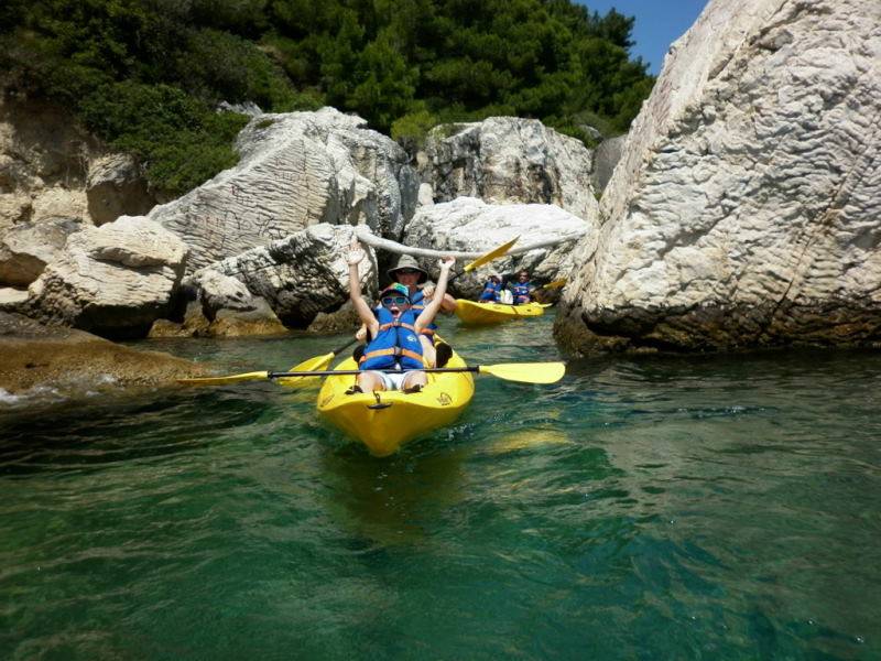 Kajak auf dem Meer und Tauchen, Split, Dalmatien, Kroatien 