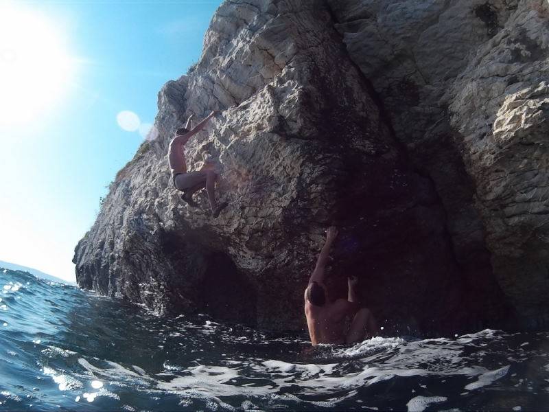 Deep Water Solo & Cliff jumping, Split, Dalmatia, Croatia 