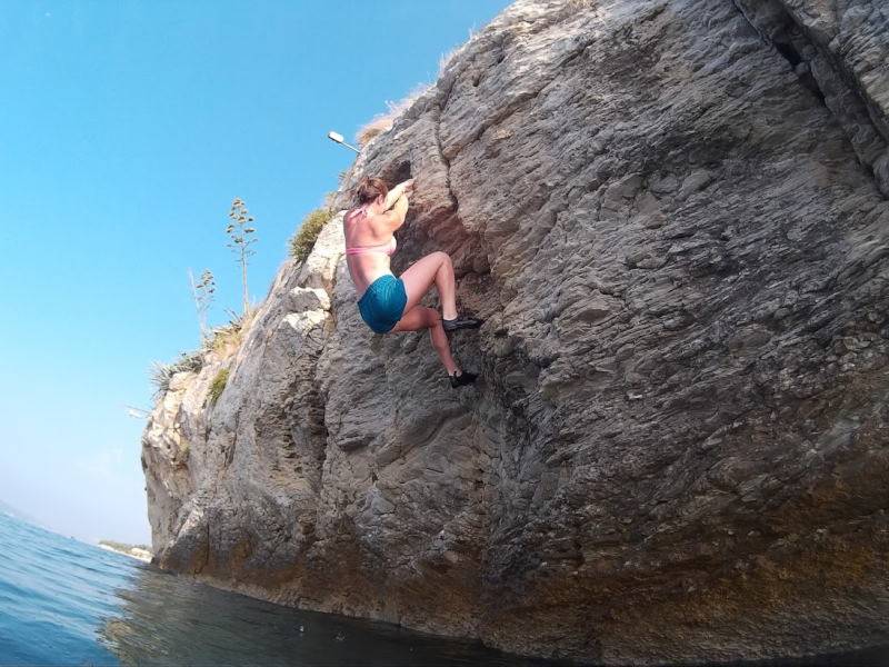 Deep Water Solo & Cliff jumping, Split, Dalmatia, Croatia 