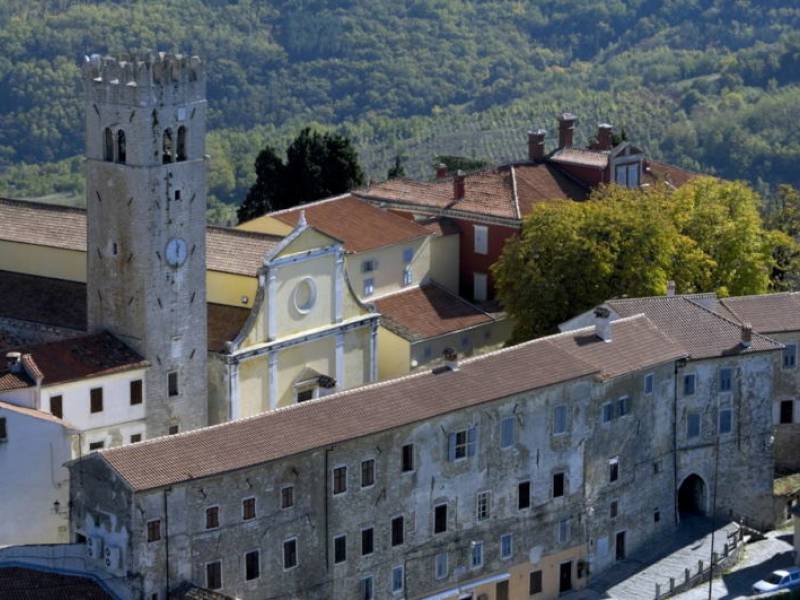 Tečaj crtanja portreta, Motovun, Istra, Hrvatska 