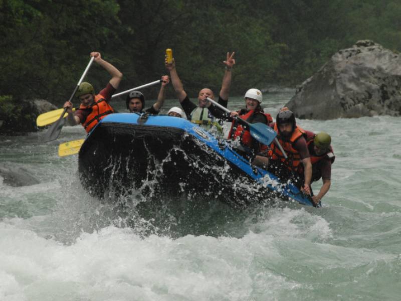 Rafting Tarom z eno nočitvijo 