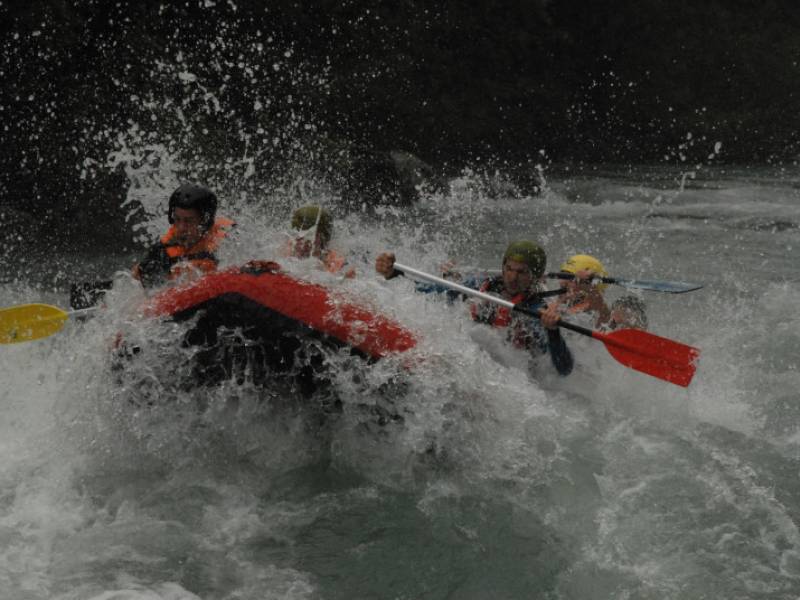 Rafting Tarom z eno nočitvijo 