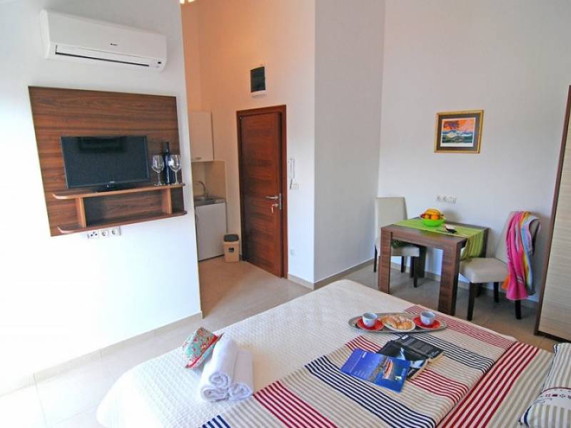 Apartmaji z bazenom Sevid, Trogir, Dalmacija, Hrvaška 