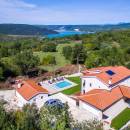 Vakantiehuis met zwembad Rakalj, Pula, Istrië, Kroatië 