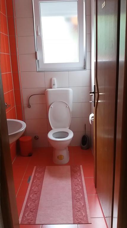 Casa vacanza con piscina, Buna, Mostar, Bosnia ed Erzegovina 