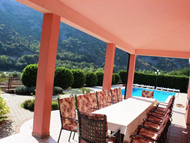 Ferienhaus mit Pool, Buna, Mostar, Bosnien und Herzegowina 