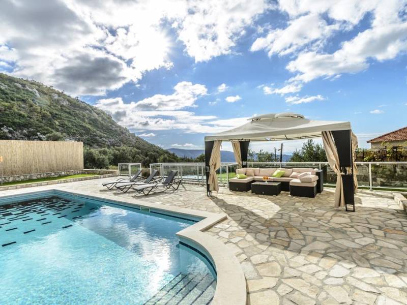 Luxury villa with pool, Dubravka, Dubrovnik, Croatia 