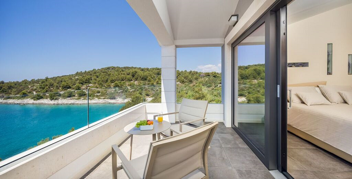 Luxe villa met zwembad op het eiland Ciovo, Dalmatië, Kroatië 
