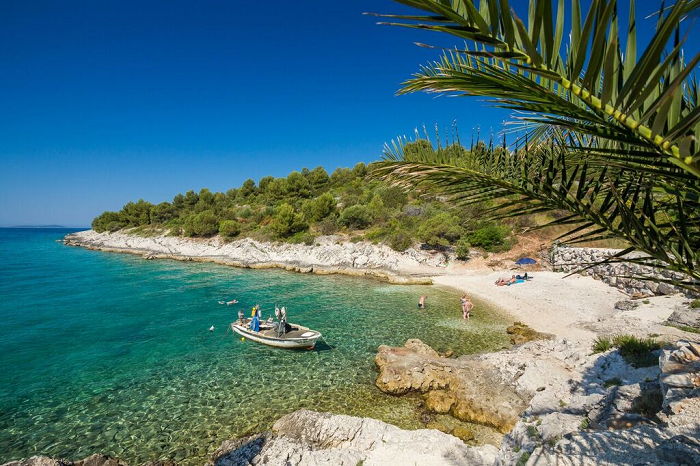 Luxusvilla mit Pool auf der Insel von Ciovo, Dalmatien, Kroatien 