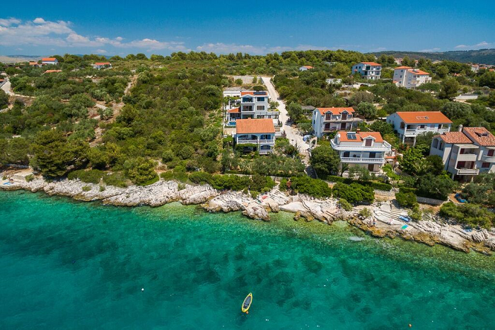 Villa de luxe avec piscine sur lîle de Ciovo, Dalmatie, Croatie 