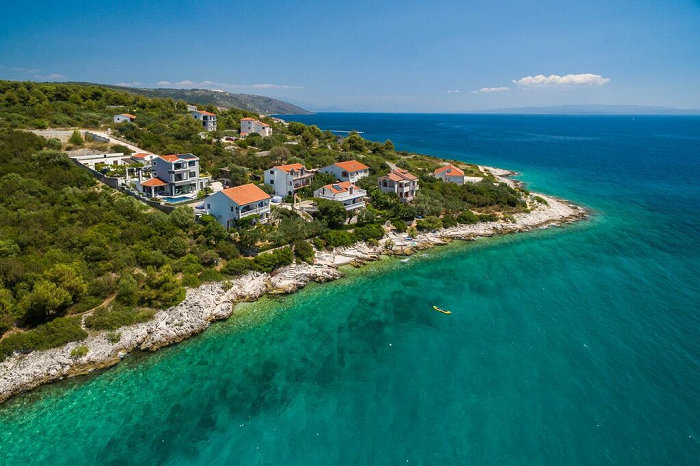 Luxus villa medencével Ciovo szigetén, Dalmácia, Horvátország 