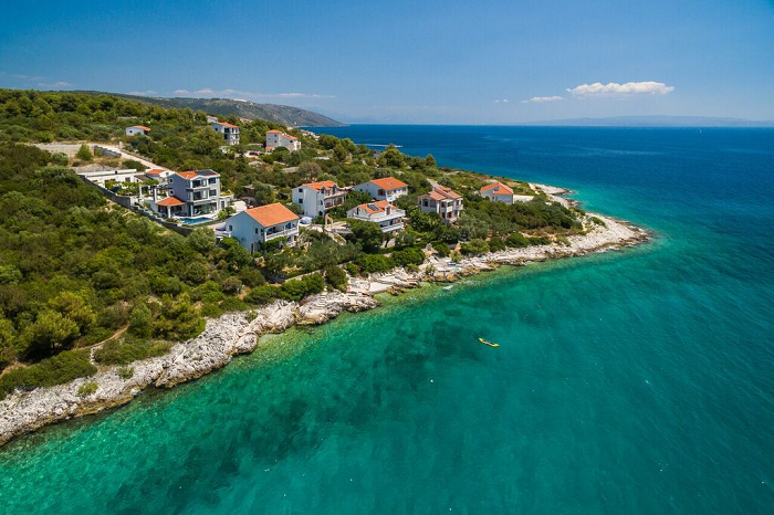 Luxe villa met zwembad op het eiland Ciovo, Dalmatië, Kroatië 