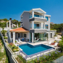 Luxe villa met zwembad op het eiland Ciovo, Dalmatië, Kroatië 