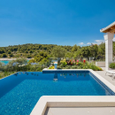 Villa di lusso con piscina sullisola di Ciovo, Dalmazia, Croazia 