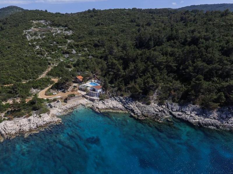 Luxe villa met zwembad op het eiland Hvar, aan zee, Dalmatië, Kroatië 