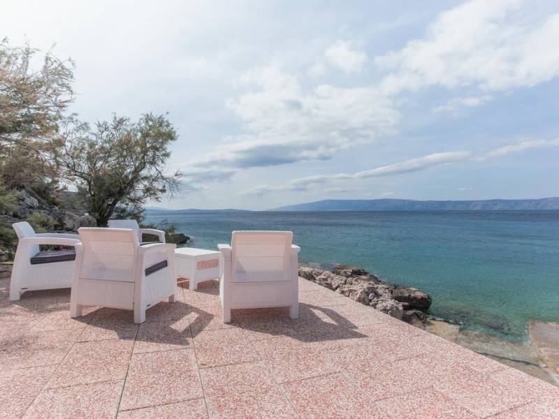 Luxus-Villa mit Pool auf der Insel Hvar, direkt am Meer, Dalmatien, Kroatien 