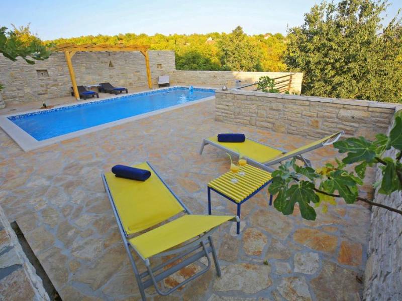 Villa mit Pool, Ravni Kotari, Zadar, Dalmatien, Kroatien 