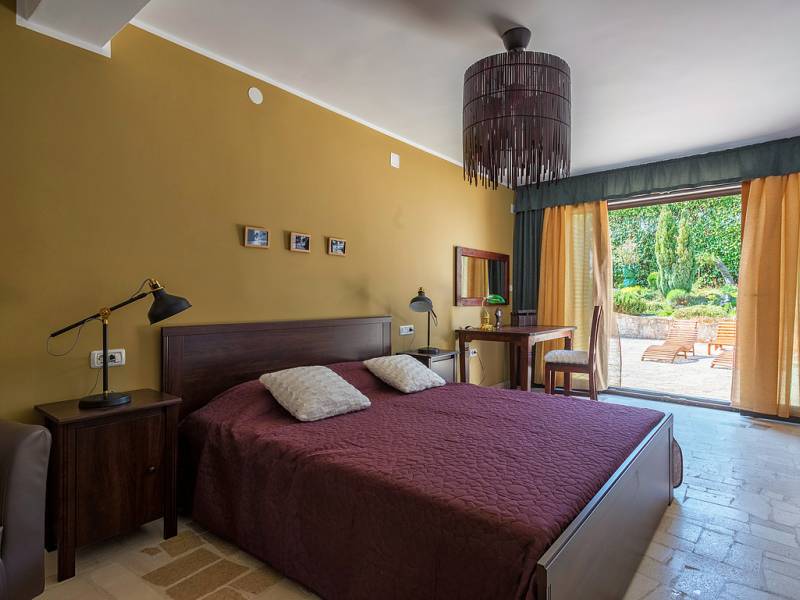 Relax apartmanok medencével Marcana, Pula, Isztria, Horvátország 