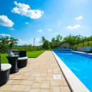Villa Augustina, villa di lusso con piscina in Groznjan, Istria, Croazia 14 bazen Villa Augustina, villa di lusso con piscina in Groznjan, Istria, Croazia 14 bazen