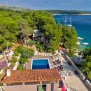 Villa with pool, direct on the sea, Milna, island Brac, Dalmatia, Croatia 
