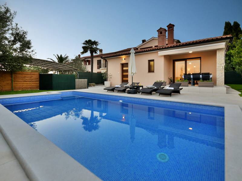 Villa Natali s vlastním bazénem v Galizana nedaleko Pula, Istrie, Chorvatsko 