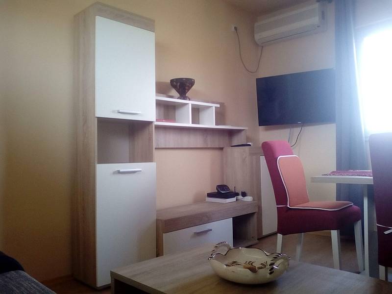 Apartmani AB, Pirovac, Dalmacija, Hrvatska Apartmani AB, Pirovac, Dalmacija, Hrvatska