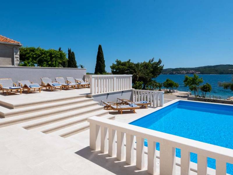 Villa met zwembad Kuciste, Peljesac, direct aan zee, Dalmatië, Kroatië 