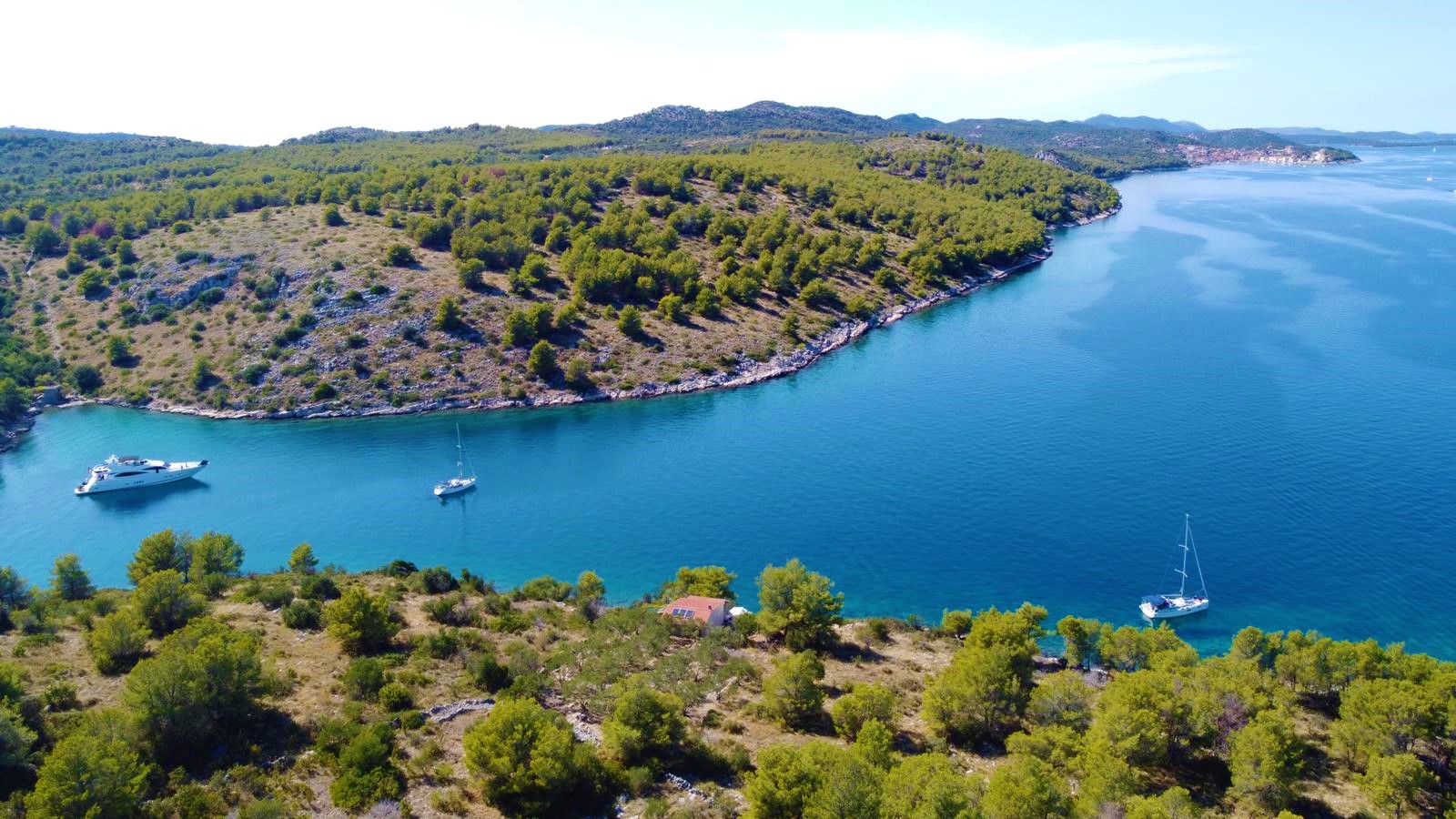 Robinzon hiša Oliva, Dugi otok, Dalmacija, Hrvaška Robinzon hiša Oliva, Dugi otok, Dalmacija, Hrvaška