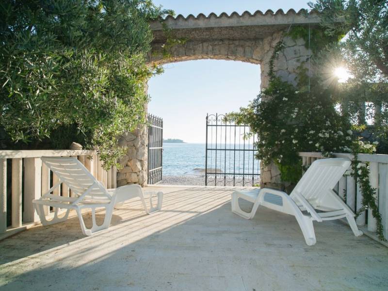 Villa Rogoznica direct at the sea, Dalmatia, Croatia 