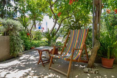 Apartmani Romansa, 30 m from the sea Apartmani Romansa, 30 m from the sea