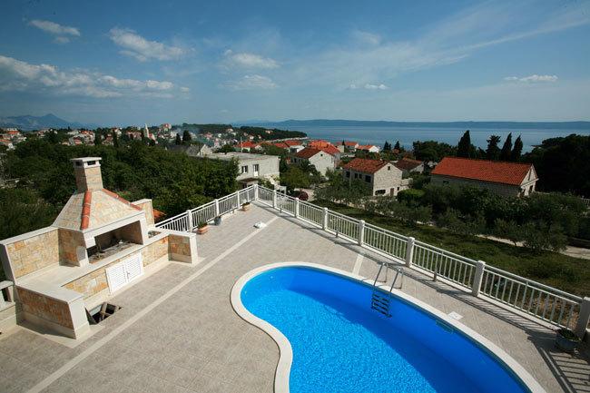 Hiša z bazenom Sumartin , otok Brač, Dalmacija, Hrvaška 