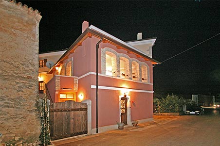 Pansion & Restaurant Kaštel 
