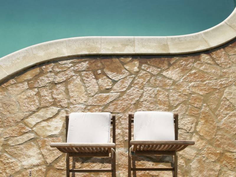 Villa dalmate avec piscine, Sumartin, lîle Brac, Dalmatie, Croatie 