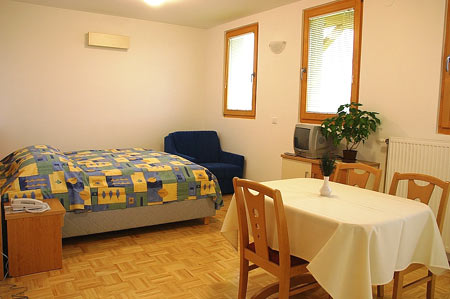 Apartmani Lipov Gaj Apartmani Lipov Gaj