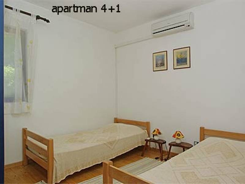 Apartmani Ana 