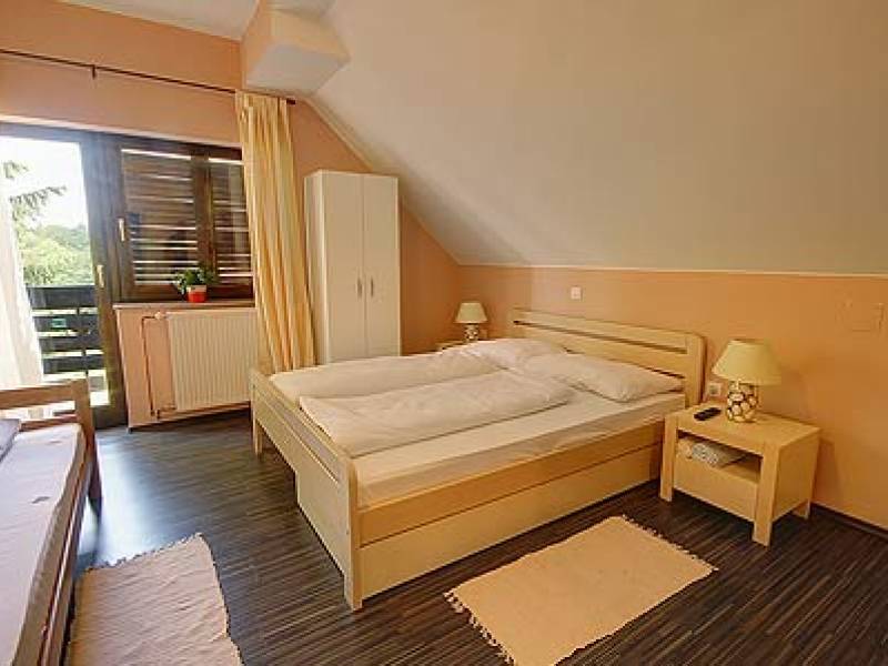 Studio Apartmani Ivona 