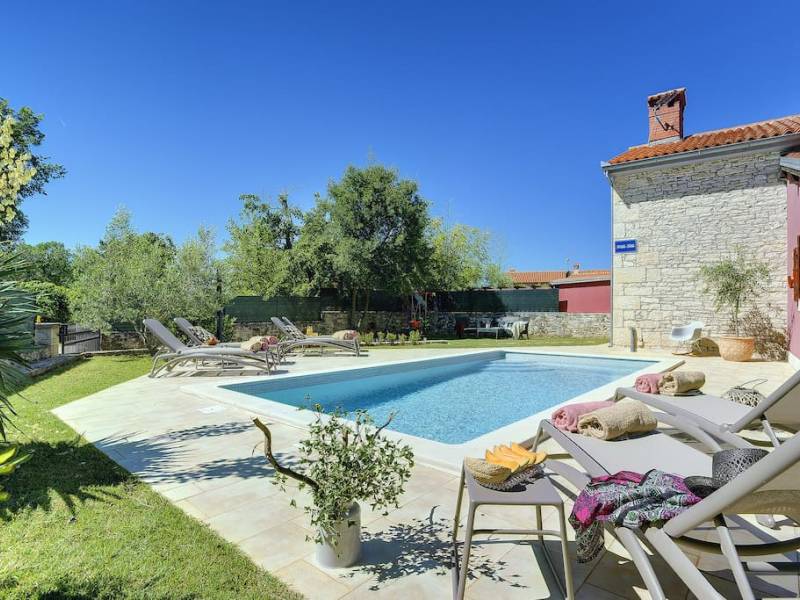 Holiday house with pool in Barban, Pula, Istria Holiday house with pool in Barban, Pula, Istria